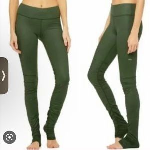 Alo yoga long leggings medium waist